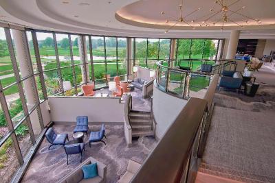 Hilton Chicago/Oak Brook Hills Resort & Conference