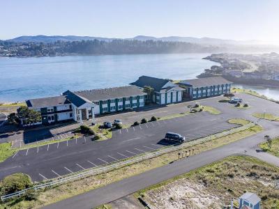 Waldport Beach Hotel