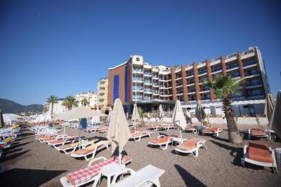Point Beach Hotel