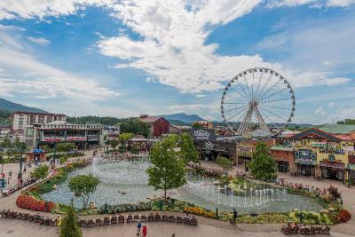 Holiday Inn Hotel & Suites Pigeon Forge Convention