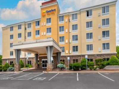 Comfort Suites North Knoxville