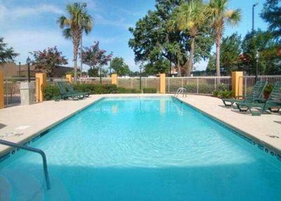 Fairview Inn and Suites Mobile