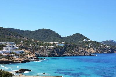 Vibra Cala Tarida Hotel
