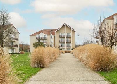 Zenitude Hotel-Residences Paris Roissy Village