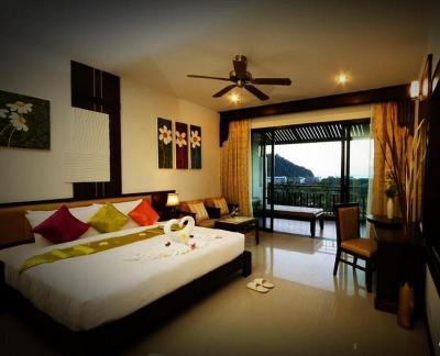 Palm Paradise Resort