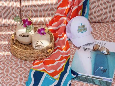 Postcard Inn on the Beach