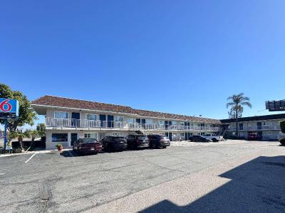 Motel 6 Ontario Airport