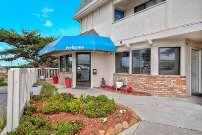 Motel 6 Monterey Marina