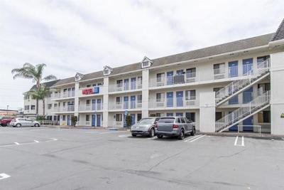 Motel 6 Buena Park Knotts Berry Farm