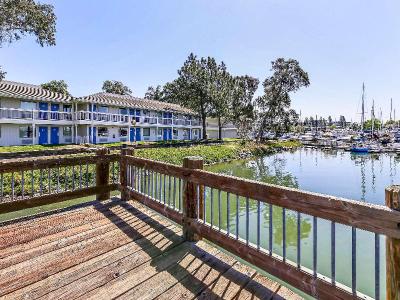 Motel 6 Oakland Embarcadero