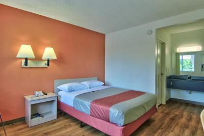 Motel 6 Sacrmento West