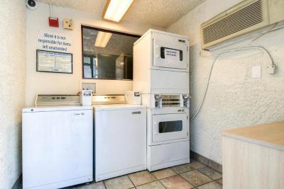 Motel 6 Los Angeles Pamona