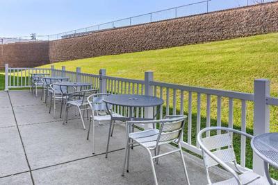 Comfort Suites Amish Country