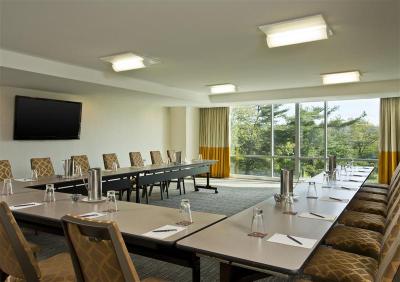 Sheraton Valley Forge Hotel