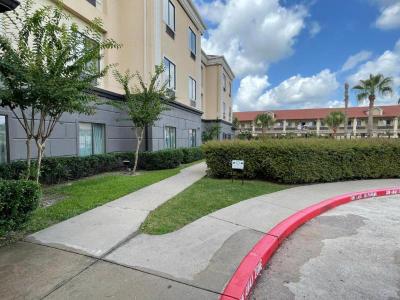 Spark by Hilton Houston Hobby Airport