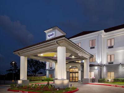 Spark by Hilton Houston Hobby Airport