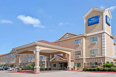 Baymont by Wyndham Baytown