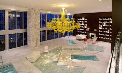 W Miami Hotel
