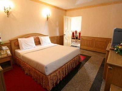 Hotel 13 Coins Ngam Wong Wan