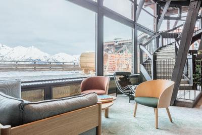 La Cachette, Friendly Hotel
