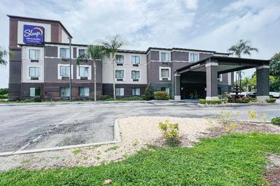 Sleep Inn & Suites Lakeland I-4