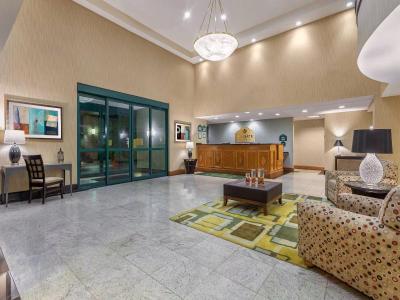 Wingate by Wyndham Macon West
