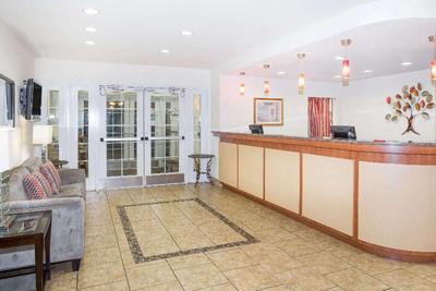 Hawthorn Suites By Wyndham Panama City Beach Fl