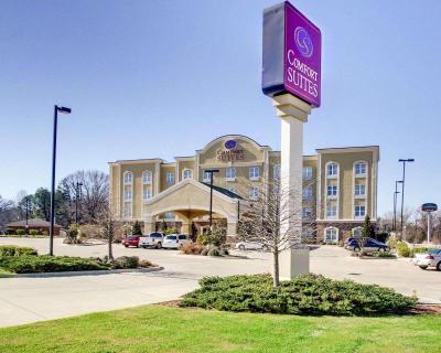 Comfort Suites