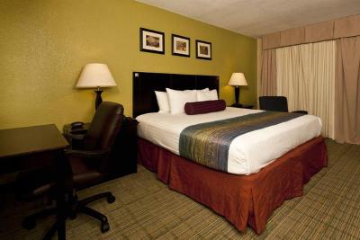 Grand Texan Hotel & Convention Center