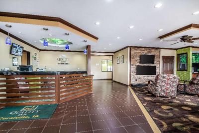 Quality Inn Coralville - Iowa River Landing