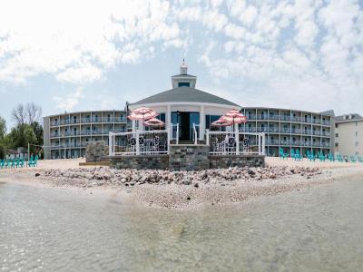 Breakers Resort Lakeside