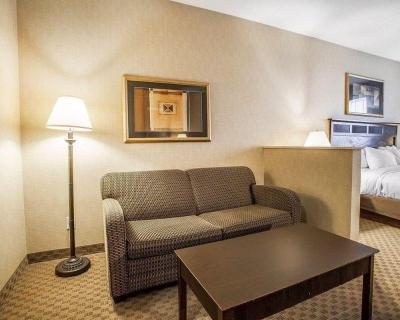 Comfort Suites Cedar Falls