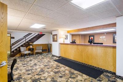 Econo Lodge Duluth Near Miller Hill Mall