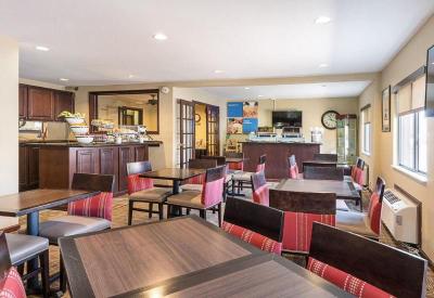 Quality Inn Parkersburg North-Vienna