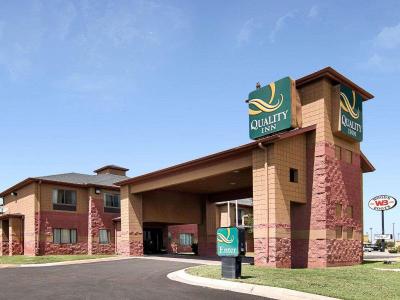 Quality Inn Midland Area