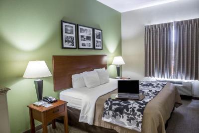 Sleep Inn & Suites Pearland Area