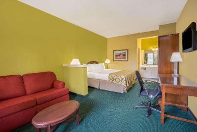 Baymont by Wyndham Warrenton