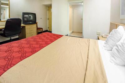 Econo Lodge London Area