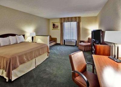 Quality Inn & Suites Somerset Area