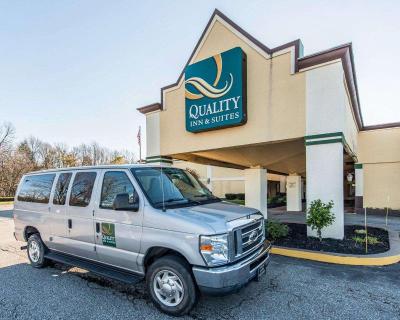 Quality Inn & Suites Conference Center Erie Area