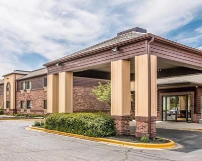 Quality Inn & Suites Holland