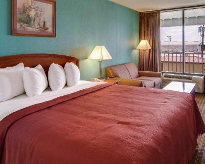 Quality Inn Paris Area