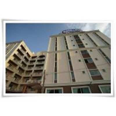 Convenient Grand Hotel