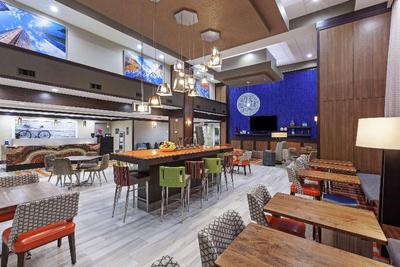 Hampton Inn & Suites Houston-Bush Intercontinental
