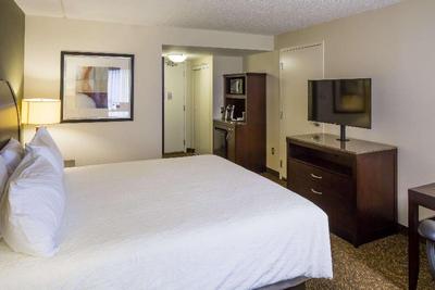 Hilton Garden Inn Hampton Coliseum Central