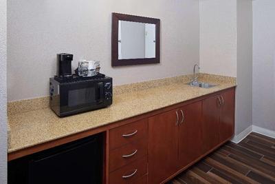Hampton Inn Louisville Downtown