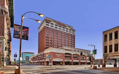 Hampton Inn St. Louis-Downtown (At the Gateway Arc