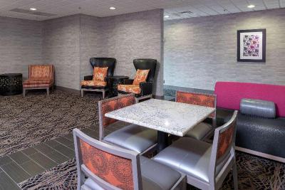 Hampton Inn Akron-South