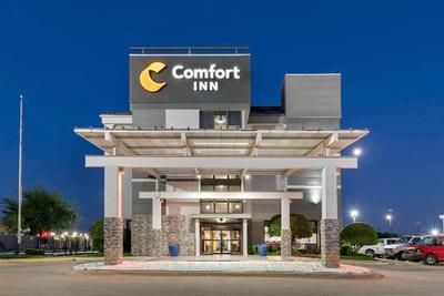 Comfort Inn Dallas North Love Field Airport