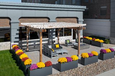 Hampton Inn & Suites Cleveland Beachwood